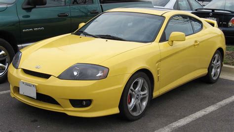 2005 Hyundai Tiburon GT - 2dr Hatchback 2.7L V6 Manual