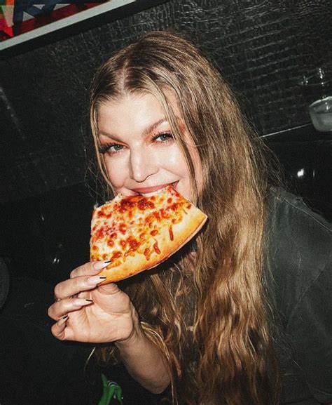 Fergie in 2022 | Fergie, Food, Pepperoni pizza