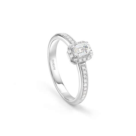 Introducir 81+ imagen bulgari emerald cut engagement ring - Abzlocal.mx
