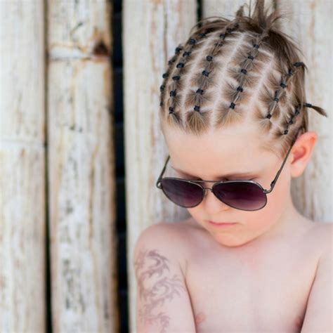 11 Crazy Hair Day Tutorials For Boys {vote} – Tip Junkie