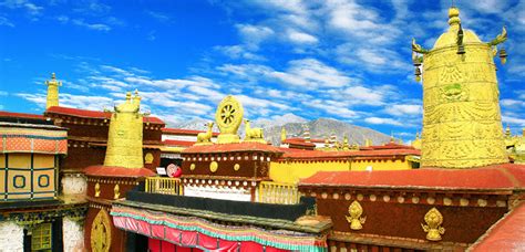 Jokhang Temple Lhasa | Jokhang Temple Facts, History, Map, Tips