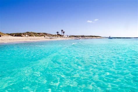 Playas: La playa de Ses Illetes es la 13ª mejor del mundo, según TripAdvisor | Radio Ibiza | Hoy ...