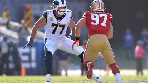 Andrew Whitworth: Rams give former Bengals tackle three-year deal