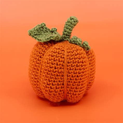 Customizable Pumpkin Amigurumi – Club Crochet