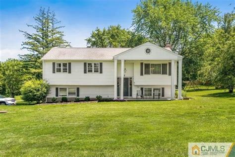 Hillsborough, NJ Real Estate - Hillsborough Homes for Sale | realtor.com®