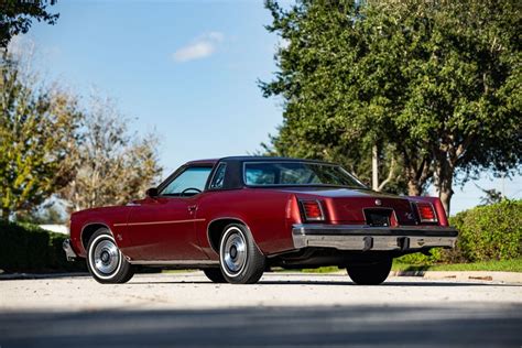 1976 Pontiac Grand Prix | Orlando Classic Cars