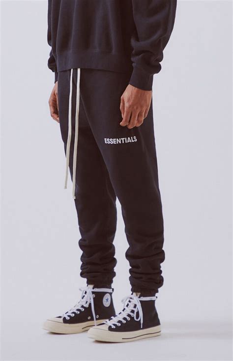 FOG - Fear Of God Essentials Sweatpants в 2020 г