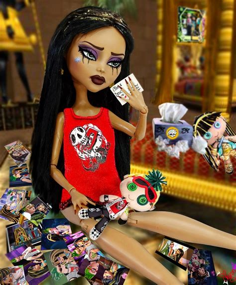 Monster High Room, Monster High Dollhouse, Monster High Custom, Black Girl Art, Art Girl, Bratz ...