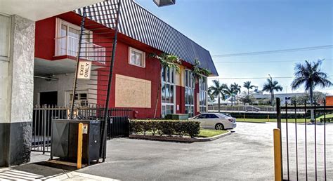 Fort Lauderdale Storage Facility | Storage Near Me | StorageMart