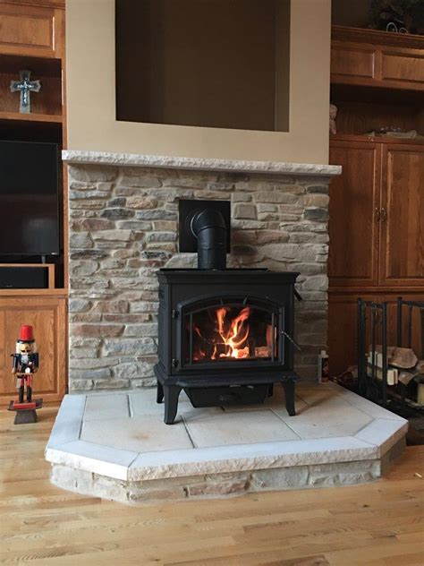 Quadra-Fire Explorer III Wood Stove - Gagnon Clay Products