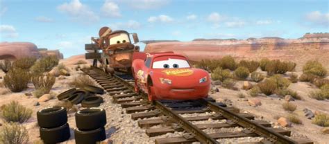 Dan the Pixar Fan: Cars 2: Mater & Lightning Mcqueen with No Tires 2-Pack