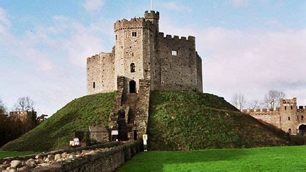 BBC - Wales - History - Themes - Castles: Motte and bailey castles