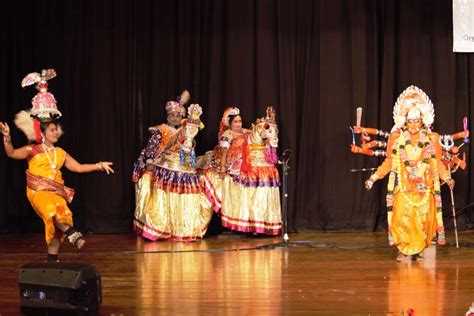 Exploring the Traditions of Tamil Nadu's Folk Dances