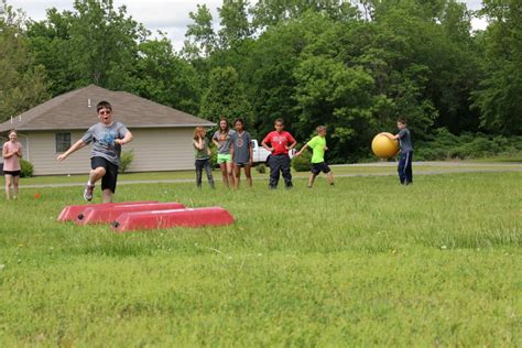 2015 SJHS Field Day – Obstacle Course (photos from May 8, 2015) – USD 247 Southeast Lancers