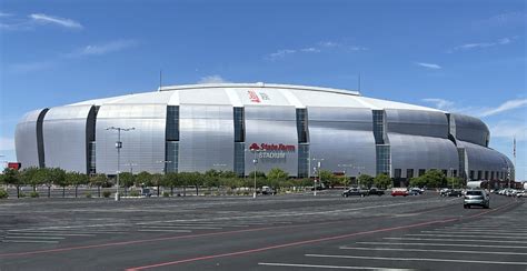 Kansas City Chiefs vs Philadelphia Eagles – A look at the Superbowl’s State Farm Stadium ...