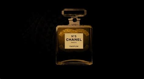 AANGEL: Audrey Tautou for Chanel No.5 Commercial