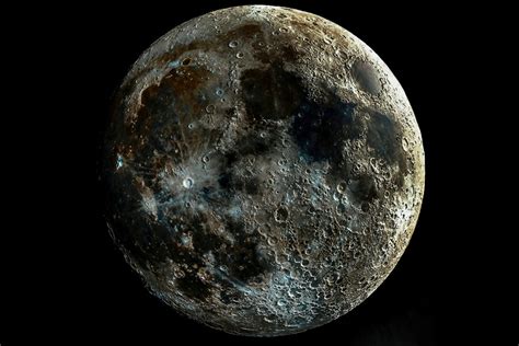 New image captures 'impossible' view of the moon's surface | Live Science