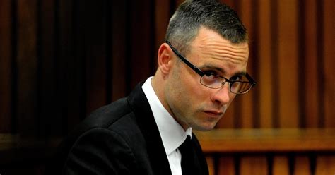 Oscar Pistorius in Court as Reeva Steenkamp Murder Trial Resumes