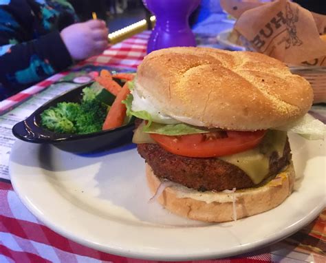 Vegan Crunk: The Beyond Burger at Huey's in Memphis!