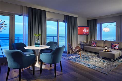 Hard Rock Hotel Daytona Beach ~ THE place to stay while visiting Daytona