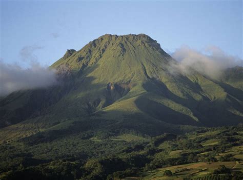 Hiking in Martinique | How To Spend It