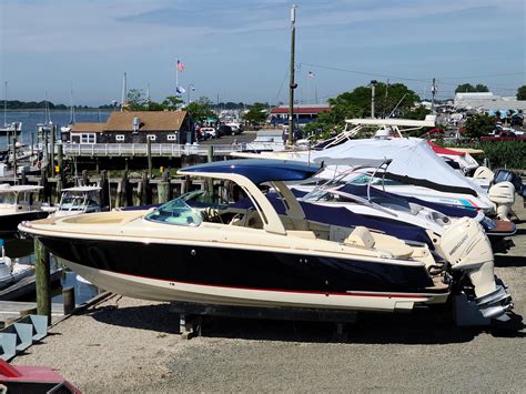 2021 Chris-Craft Launch 31 GT Outboard, Clinton Connecticut - boats.com