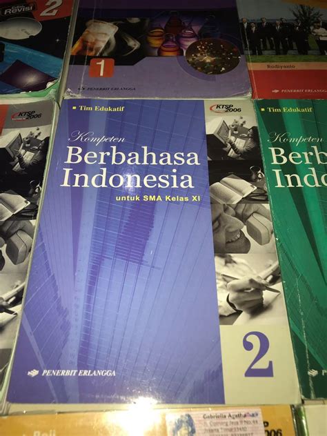 Buku penerbit Erlangga, Buku & Alat Tulis, Buku Pelajaran di Carousell