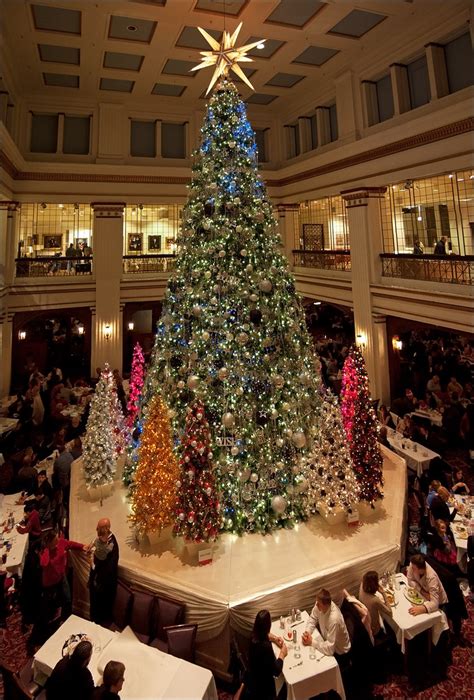 The Walnut Room Christmas Tree | An annual tradition, the Wa… | Flickr