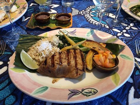 Mama's Fish House, Paia - Restaurant Reviews, Phone Number & Photos - TripAdvisor | Fish house ...