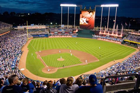 Kauffman Stadium Getting Kosher Food Stand for Kansas City Royals Home Games | YeahThatsKosher ...