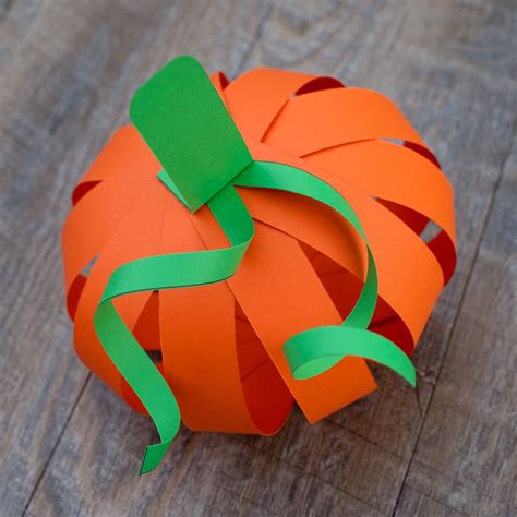 ☑ How to make a paper pumpkin - halloween decorations | ann's blog