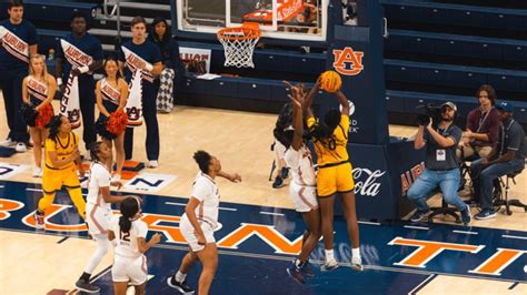 Cal Women's Basketball : Bears Top Tigers 67-53 | Bear Insider