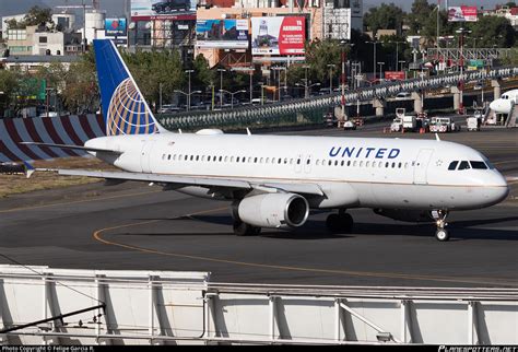 N482UA United Airlines Airbus A320-232 Photo by Felipe Garcia R. | ID ...