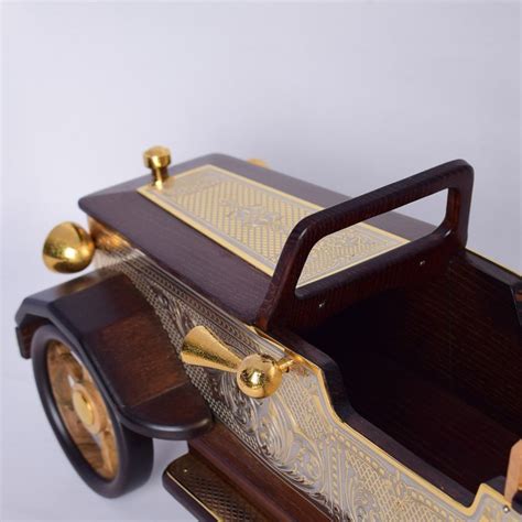 Handmade wooden car | Pegasus Leaders | Free shipping