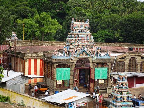 Tamilnadu Tourism: Courtallam - Temples