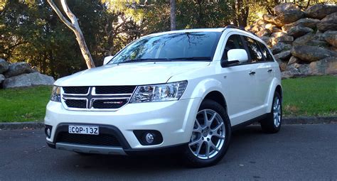 Dodge Journey Review - photos | CarAdvice