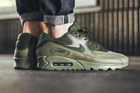 Nike Air Max 90 (Legion Green) - Releases