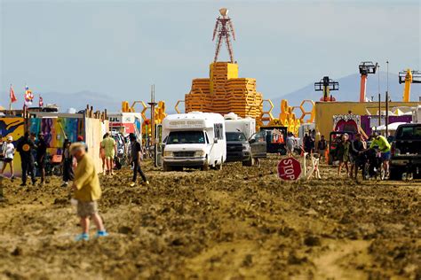 Live updates: Burning Man festival rain strands thousands in Black Rock ...