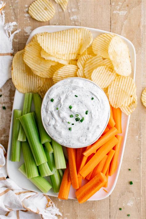 Creamy Potato Chip Dip | YellowBlissRoad.com