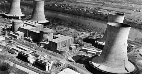 40 years ago: Three Mile Island nuclear accident - CBS News