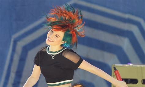 How To Buy Hayley Williams' Hair Dye, Good Dye Young, When It Goes On Sale