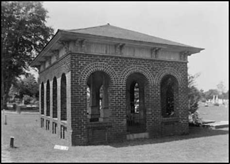 Southern Alabama Grave Houses, Grave Shleters. Genealogy, History, Family History, American South.