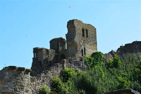 Great Castles - Gallery - Scarborough Castle