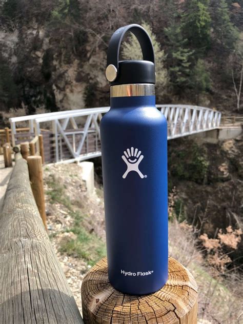 Hydro Flask 21 oz Standard Mouth - Test 4 Outside