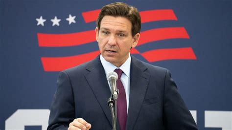 Ron DeSantis Height - How tall is Florida Governor - World-Wire