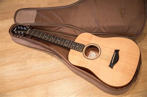 Baby Taylor Acoustic Guitar BT1 | in Barnet, London | Gumtree