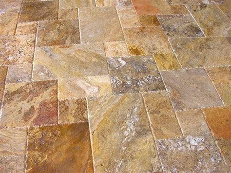 Why choose travertine flooring – the pros and cons of travertine tiles