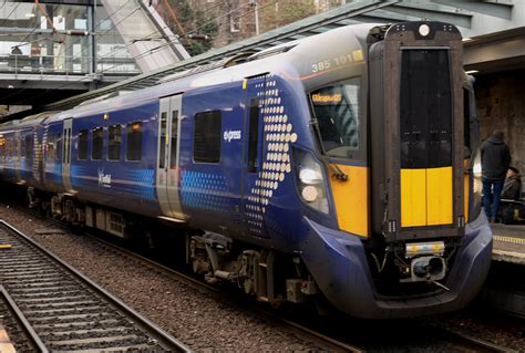 Class 385: 385101 444101 ScotRail Haymarket - a photo on Flickriver