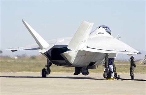 Boeing X-32 – The Stealth Fighter that Lost to the F-35 - 19FortyFive