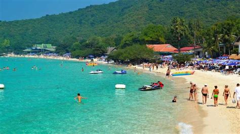 Ko Lan Island - The Best Beach Vacation in Pattaya